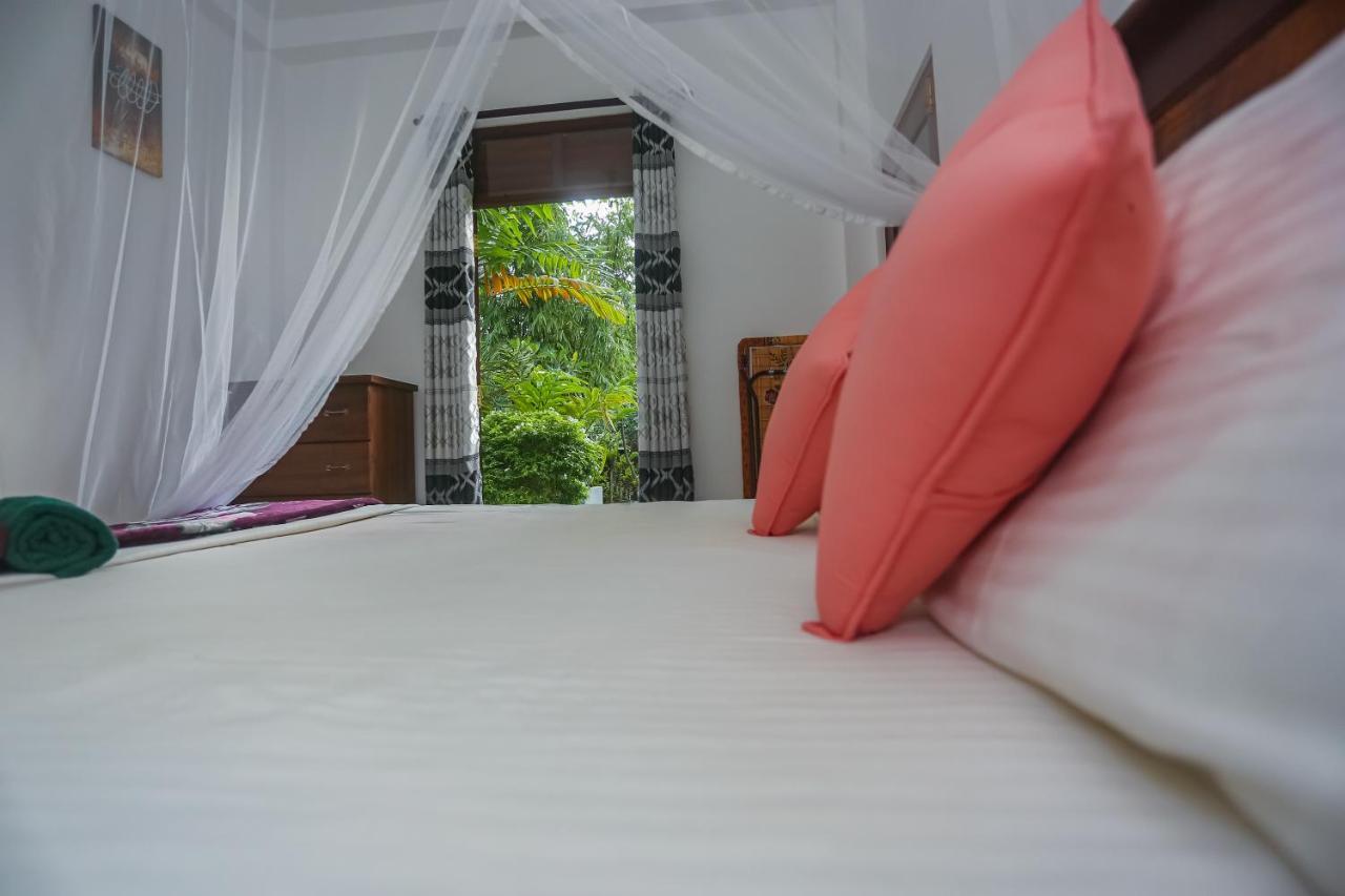 Saku Residence Unawatuna Buitenkant foto