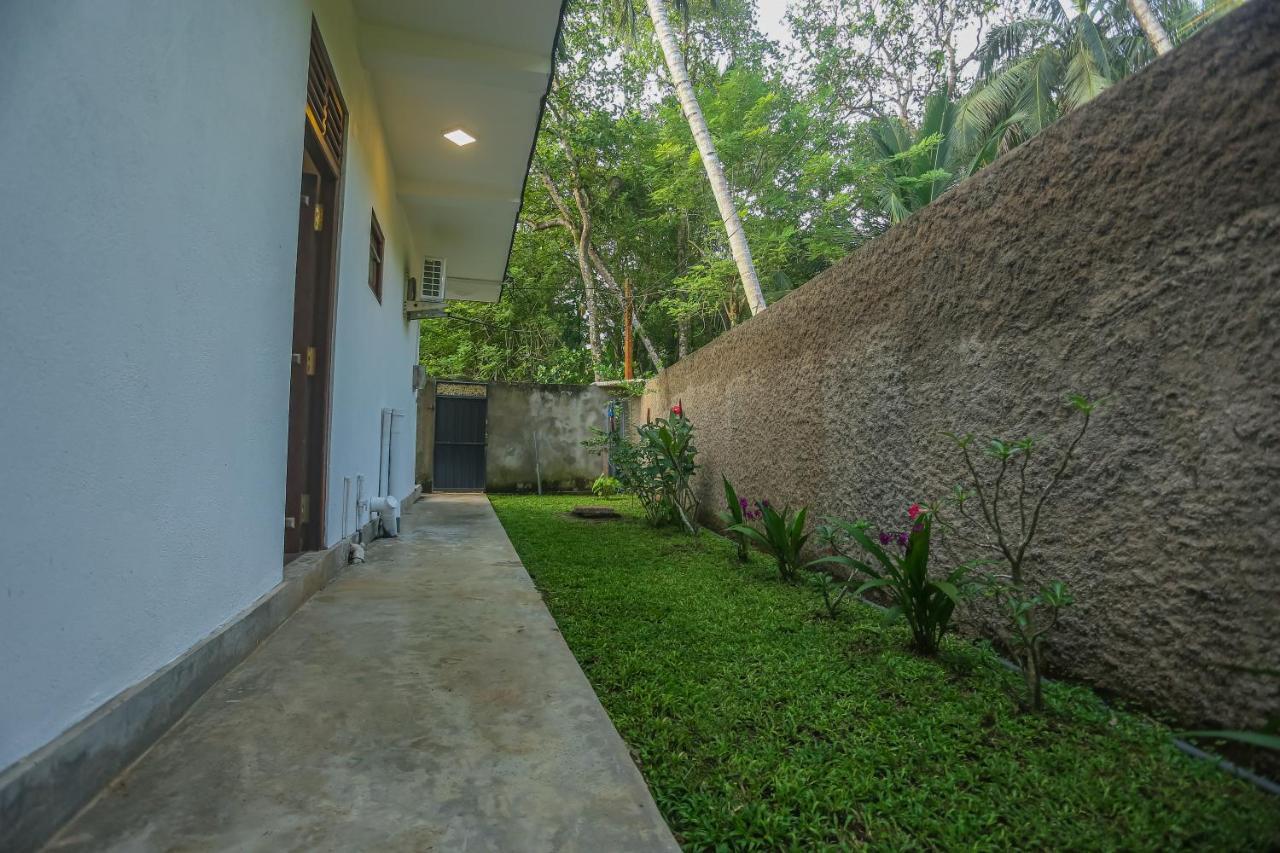 Saku Residence Unawatuna Buitenkant foto