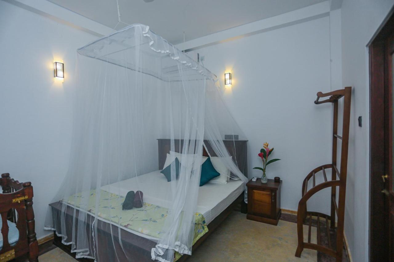 Saku Residence Unawatuna Buitenkant foto